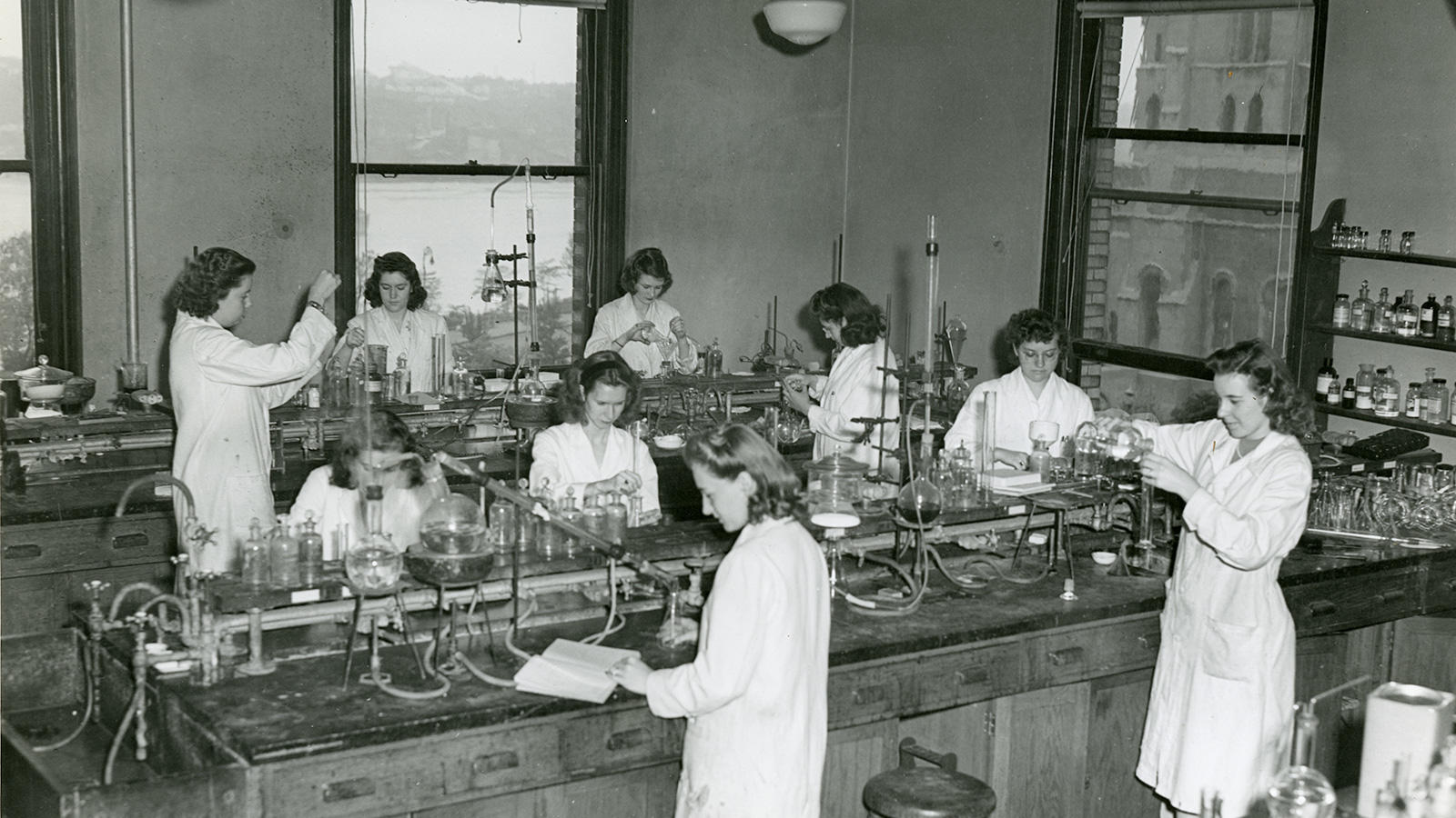 Unidentified students work in the organic chemistry laboratory, May 1944.